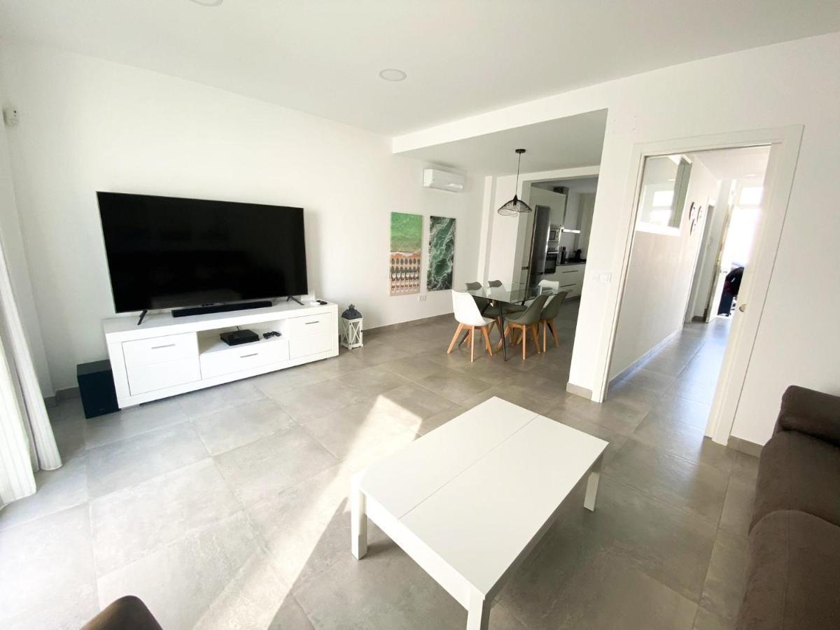 Casa Moderna, Piscina, Playa, Tv75, Netflix, Ps4 Conil De La Frontera